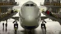 Engineering Giants: Jumbo Jet Strip Down